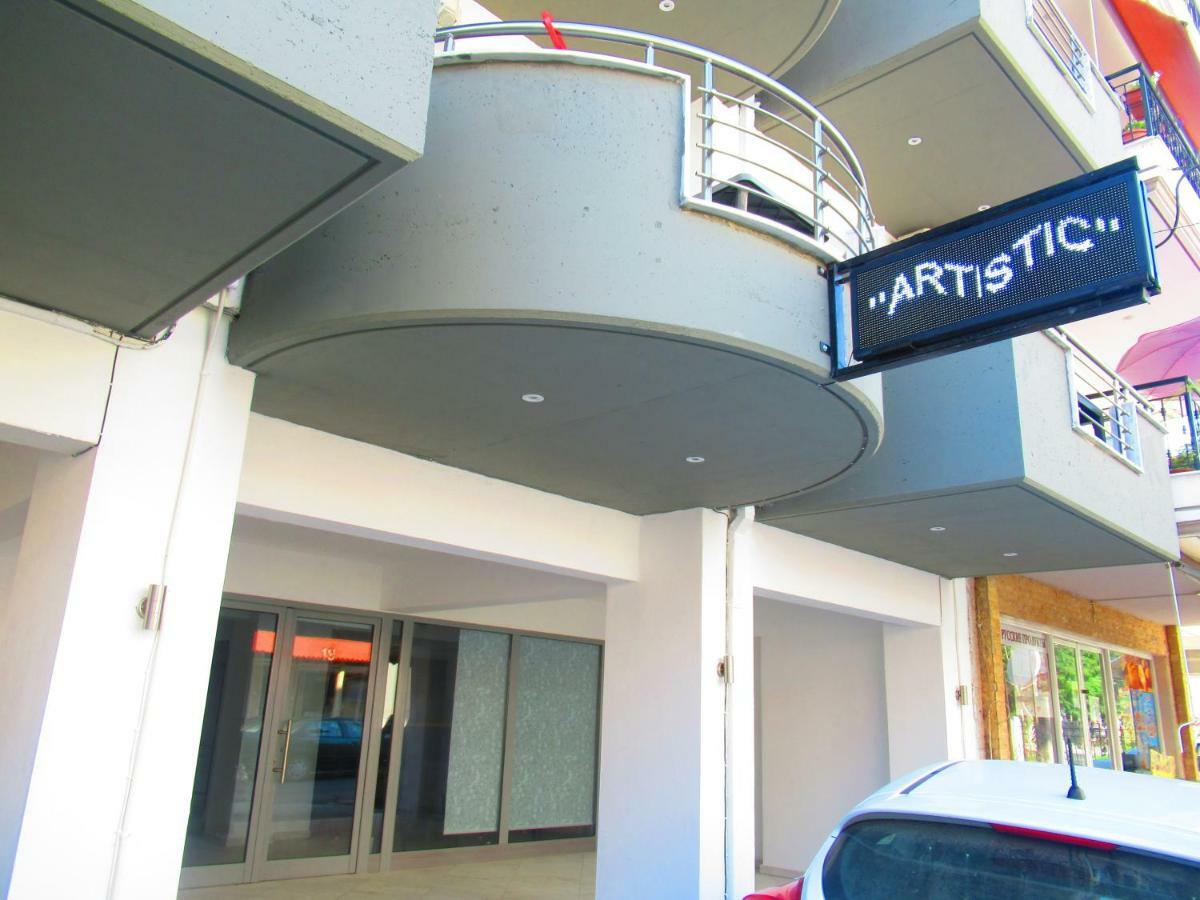 Artistic Rent Rooms & Apartments Nea Kallikrateia エクステリア 写真